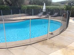 Barriere Piscine La Securite Piscine Permanente Piscine Week End Constructeur De Piscines En Isere