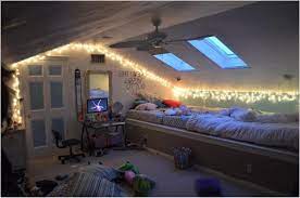 42 Cozy Attic Bedroom Ideas For Girls That Will Make Your Dream Cozy Attic Bedroom Attic Bedroom Ideas For Teens Attic Bedroom