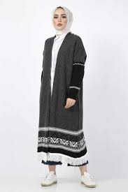 Kadin Tesettur Hirka Trendyol Da En Cok Satan Top 10 Triko Moda Moda Stilleri