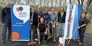 Mit dem monatlichen kauf der gewinnsparlose sparen sie und haben die chance auf. Sommereinsatz Von Haz Und Stiftung Sparda Bank Hannover Bewerbungen Jetzt Moglich