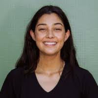 Hannah Everett's Instagram, Twitter & Facebook