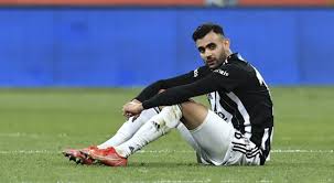 Maç sonrası çıkan arbedede olaylara karışan rachid ghezzal'ın menajeri hakan korkmaz gözaltına alındı. Oaqx Wfwe Kacm
