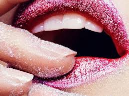 Trucos Para Cuidar Los Labios Y No Abusar Del Balsamo Labial Cacao O Vaselina Vogue Espana