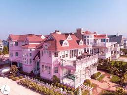 Barbie Dream House Irl Houseporn Barbie Dream House Pink Houses Dream House See some of the aesthetic room ideas that are trending on pinterest. barbie dream house irl houseporn