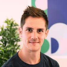 HIRING ANNOUNCEMENT FOR FOUNDING SALES ROLE For 12 months, I refused to  hire a salesperson. My philosophy: founders should sell until they  physically can't anymore. That day has arrived. My…