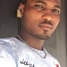 So no one will stand with Mama Pat? Eii 😂