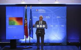 .um desconfinamento, notando que a situação epidemiológica em portugal continua a precisar de portugueses muito contidos no início do desconfinamento. Portugal Fica Em Calamidade E Avanca Para 4 Âª Fase Do Desconfinamento No Sabado Saiba Tudo O Que Muda Coronavirus Jornal De Negocios