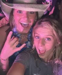 Avery Jones (@averymckayj) • Instagram photos and videos