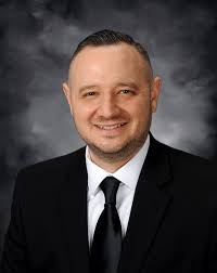 Find a commercial lender