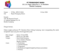 Mereka memang telah terbiasa mamnfaatkan internet di smartphone untuk melihat informasi gambar untuk dijadikan ide. Http Marlynana Blogspot Com 2013 09 Bab V Surat Sekretaris Html