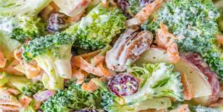Brocolis Pommes Et Noix Dans Une Vinaigrette Cremeuse Au Citron J En Veux Tout De Suite Recette De Salade De Brocoli Salade Brocoli Recette Salade
