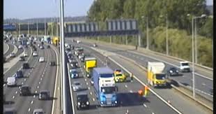 RECAP as lanes closed on M25 lane after crash and broken-down lorry