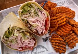 Taco fish pizza canton ohio. Town Tavern In Green Has Tasty Grub With Pizza Tacos Burgers Brunch