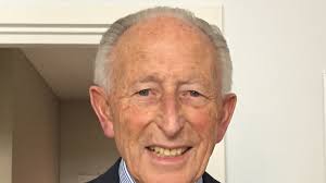 David Lavender, 88: Gentlemanly dealer of objets d'art who was a collector  at heart