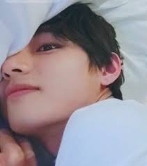 In this playlist, all the songs which kim taehyung(v) of bts played during vlive (taetae fm ) are there.please follow and enjoy taehyung . Taehyung Vlive Images On Favim Com