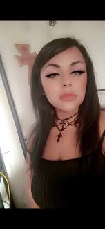 Can someone edit photos to make them look like angels?