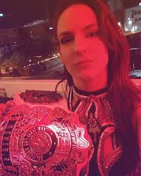 AndNew @vertvixen was able to recapture the New Texas Pro Women's  Championship in a hard fought triple threat match last night in Las Vegas  at #TXHoldEm! PLAYER ONE becomes a now 2X