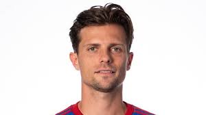 Captain valentin stocker wurde vom verein beurlaubt. Nachgefragt Valentin Stocker Nach Der Last Minute Pleite Wir Mussen Unbedingt Konstanter Werden Limmattaler Zeitung