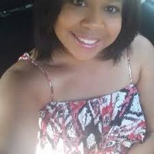 Kerri Ashley's Instagram, Twitter & Facebook