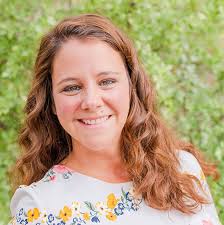 Becky Moberly's Instagram, Twitter & Facebook