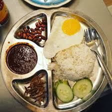 This is the best and most authentic nasi lemak recipe! New The 10 Best Food With Pictures Nasi Lemak Telur Nasigoreng Nasilemak Travelling Foodcourt Healthyfood Best Foods Nasi Lemak Healthy Recipes