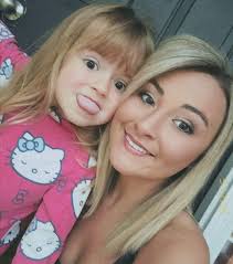 𝐂𝐚𝐫𝐬𝐨𝐧 𝐂𝐨𝐥𝐥𝐢𝐧𝐬 𝐓𝐮𝐜𝐤𝐞𝐫 (@carson.mia) • Instagram photos  and videos