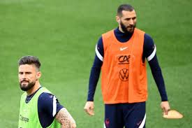 Connaissant le résultat de l'allemagne, le match buteur ce soir, karim benzema a retrouvé le chemin des filets en avec les bleus plus de cinq ans après sa dernière réalisation en équipe de france. Euro 2021 Avec Benzema Ou Giroud Des Bleus A Deux Visages