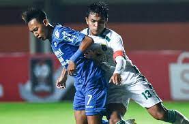 Persib bandung sering lemah dalam antisipasi set piece, begini pembelaan igbonefo. 1j9em2gvfwrs6m