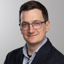 Darren Amador's Instagram, Twitter & Facebook