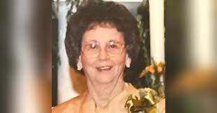 Lee Grisham's Instagram, Twitter & Facebook