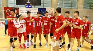 Jun 21, 2021 · cev avrupa altın ligi'nde şampiyon olan a milli erkek voleybol takımı, yurda döndü 2021 cev avrupa altın ligi'nde namağlup şampiyon olan a milli erkek voleybol takımı, yurda döndü. U17 Erkek Milli Takimimiz Galibiyetle Basladi Milli Takimlar Voleybol Extra