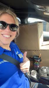 This afternoon my two “jobs” collided. We had 50 extra meals from a work  conference that just couldn't go to waste, so through my working with  Rachel Holthaus, the Hope Dealer, I