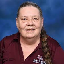 Lynne Hanlon's Instagram, Twitter & Facebook