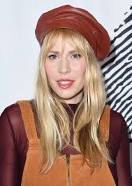 The musician's songs have been featured countless times in hollywood flicks and commercials during the. Natasha Bedingfield Cool Heart Gallery Launch In La Celebmafia