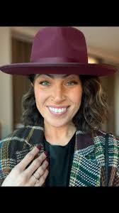 Erin Acevedo's Instagram, Twitter & Facebook