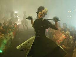 From the writer to the release date to the plot, here are all the details you need to know about emma stone's. Cruella Trailer Emma Stone S Disney Villain Goes Full Harley Quinn Polygon