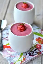 Epingle Par La Sirene Aromatica Sur Food Igb Sucre Divers Dessert Fraise Recette Avec Des Fraises Desserts De Bocaux