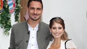 See more ideas about mats hummels, hummel, mr perfect. Cathy Und Mats Hummels Ihr Sohn Ludwig Leidet Unter Asthma