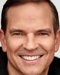 Mark Goguen's Instagram, Twitter & Facebook