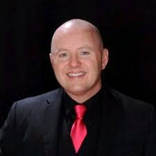 Gwen Snider's Instagram, Twitter & Facebook