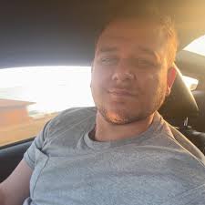 What gas stations have air pumps with free air in DeSoto?