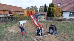 Arbeitseinsatz am Festplatz in Glienicke