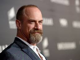 Law And Order Svu Season 17 Spoilers Chris Meloni Reveals Why Benson And Stabler Never Got Together Video Chris Meloni Benson And Stabler Bald With Beard