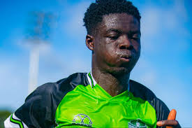 Together, we fight for every point. #AduanaDreams #StillBelieve☝🏾💚