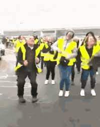 #nuremberg2 poète et homme politique honnête ! Gilets Jaunes Gilet Jaune Gif Giletsjaunes Giletjaune Francislalanne Discover Share Gifs