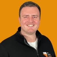 Amanda Flickinger's Instagram, Twitter & Facebook