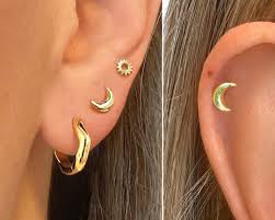 Mond Knorpel Ohrstecker • Muschel Ohrringe • Kleine Ohrstecker • Knorpel  Ohrstecker • Helix Ohrstecker • Tragus Ohrstecker