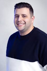 Casey Proffitt's Instagram, Twitter & Facebook