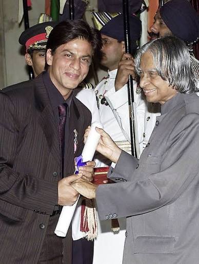 Shah Rukh Khan, who was honored with the Padma Shri in 2005, has finally  received his first National Award in 2025 after 30 years of hard work,  patience, and immense contribution to