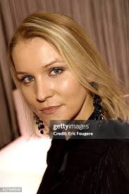 60 fotos e imágenes de alta resolución de Sonia Muller